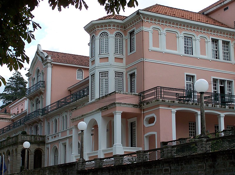 File:São-Pedro-do-Sul Hotel PT.jpg