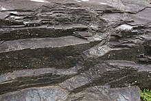 Esquist, roca metamòrfica a Yamauchi, prefectura de Fukuoka, Japó