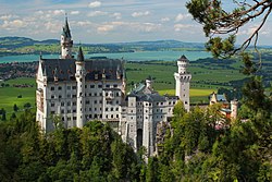 SchlossNeuschwanstein2011.JPG