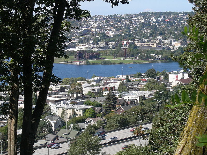 File:Seattle - view from 1551 10th E - 02.jpg