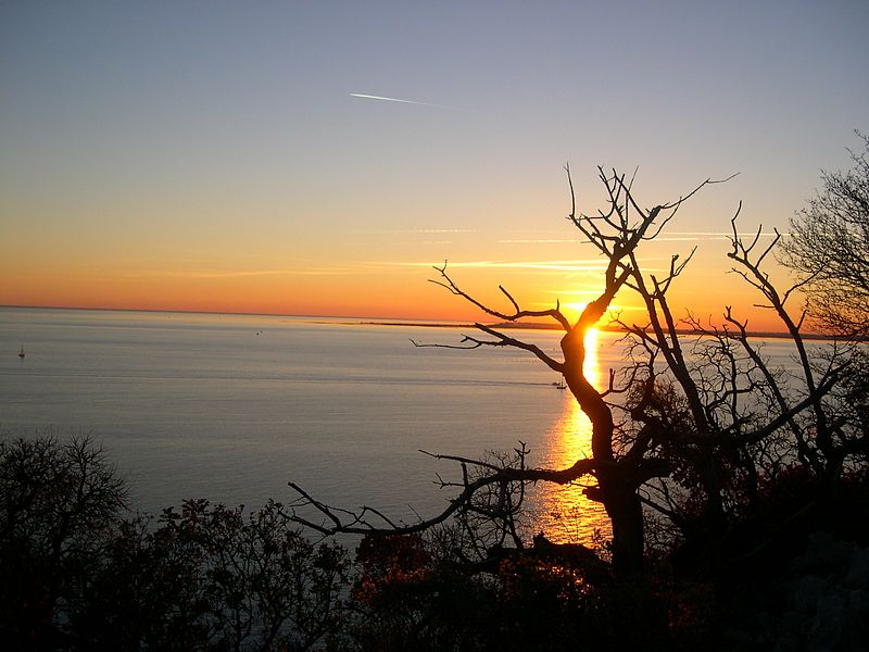 File:Sentiero Rilke - tramonto - panoramio.jpg