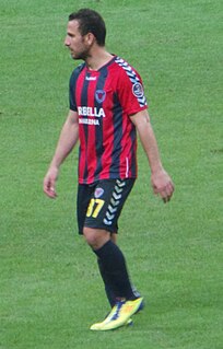 <span class="mw-page-title-main">Serkan Yanık</span> Turkish professional footballer (born 1987)