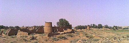 Shaqraa Old City Wall.jpg