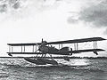 Short S.184 byl britský dvouplošný průzkumný, bombardovací a torpédový letoun z období první světové války.