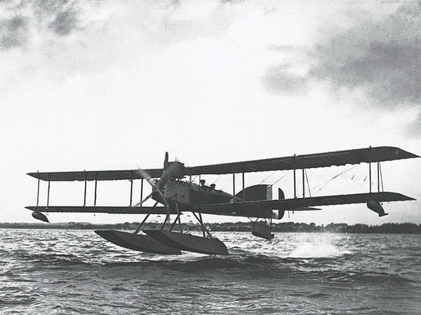 The Short Type 184 was the first torpedo aircraft when built in 1915