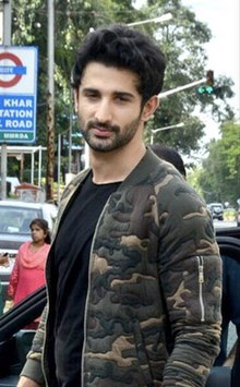 Sidhant Gupta im Jahr 2017.jpg