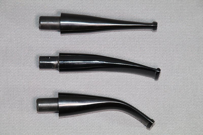 File:Smoking pipe stem curvatures.jpg