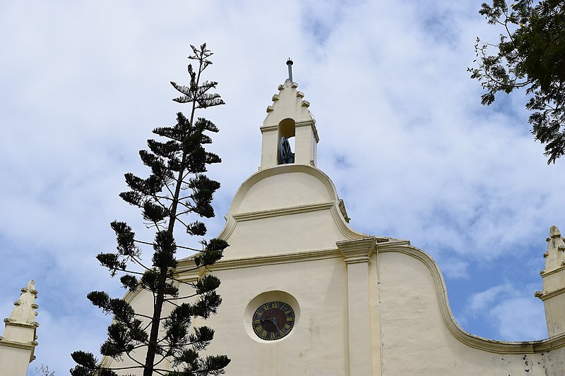 File:St Francis Church Fort Kochi DSC 1139.JPG