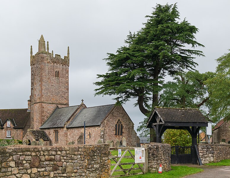 File:St Mary's Church, Rogiet, Oct 2023 02.jpg