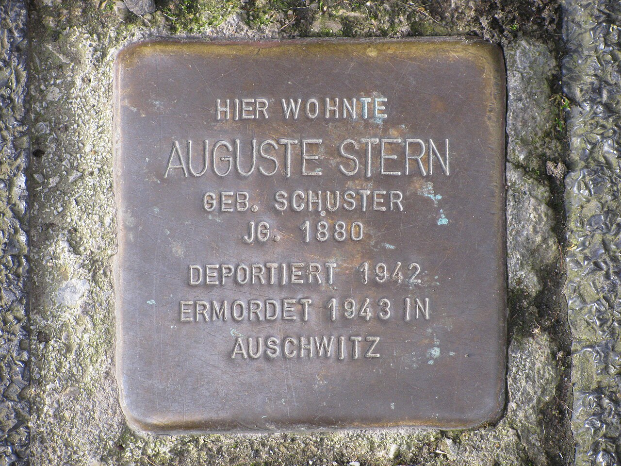 Stolperstein Auguste Stern, 1, Mainzer Gasse 1, Alsfeld, Vogelsbergkreis.jpg