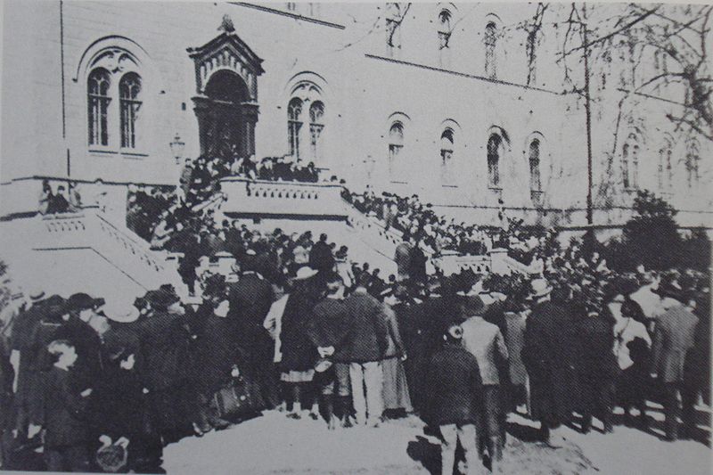 File:Sveučilište Zagreb prosvjed 1918.jpg