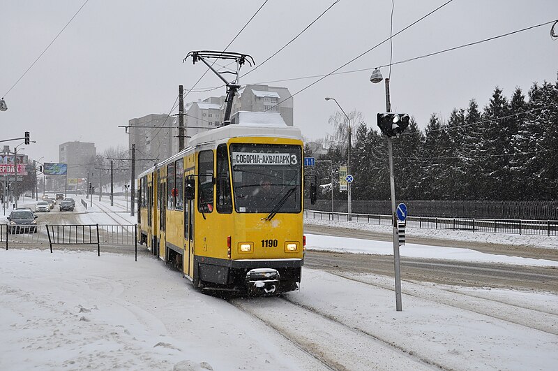 File:Tatra KT4DM Lviv.jpg