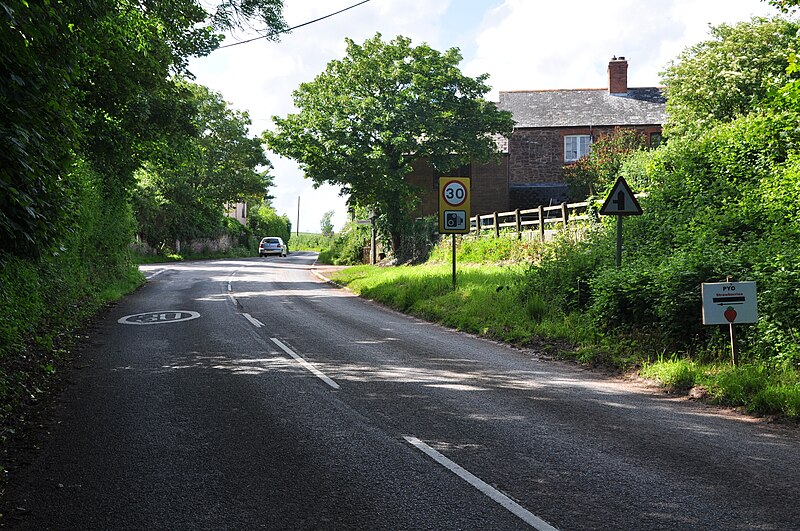 File:Taunton Deane District , Milverton Road B3187 - geograph.org.uk - 4024127.jpg