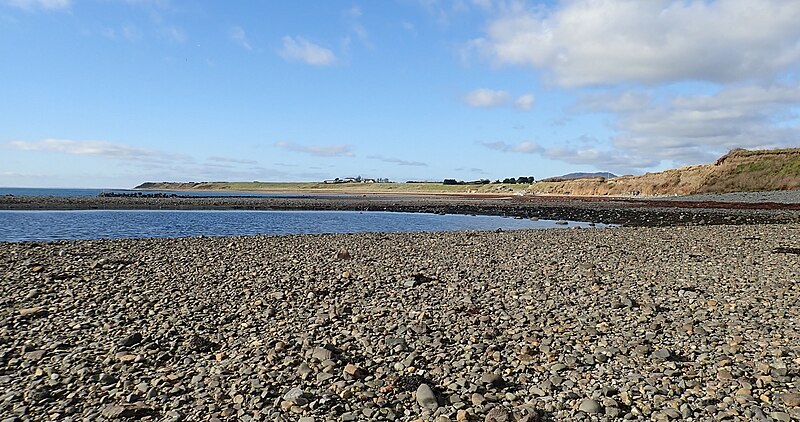 File:The cliffed coastline between Cooley Point and Shelling Hill - geograph.org.uk - 5600871.jpg