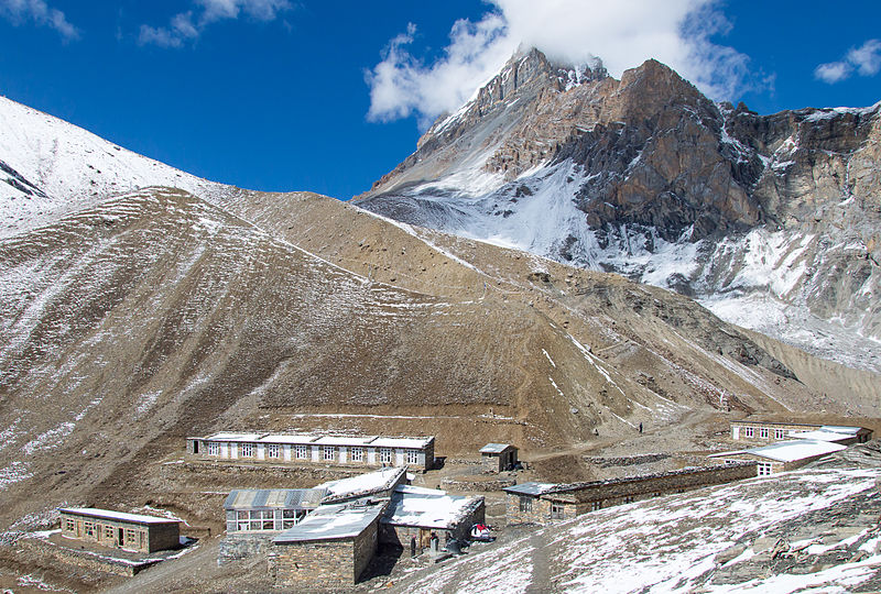 File:Thorong High Camp.jpg