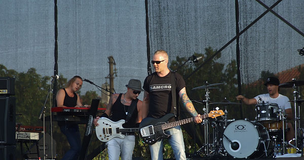 Tiamat performing at Kavarna Rock Fest 2011