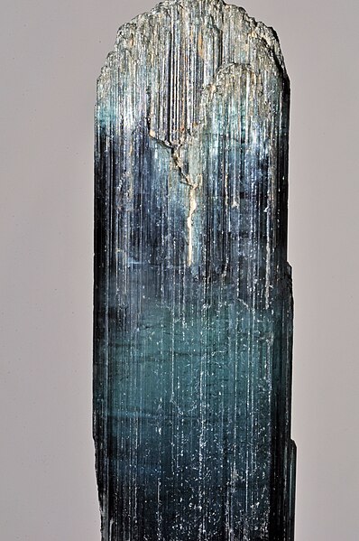 File:Tourmaline 3.jpg