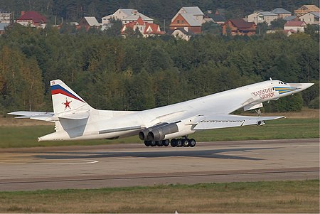 Fail:Tu-160_at_MAKS_2007.jpg