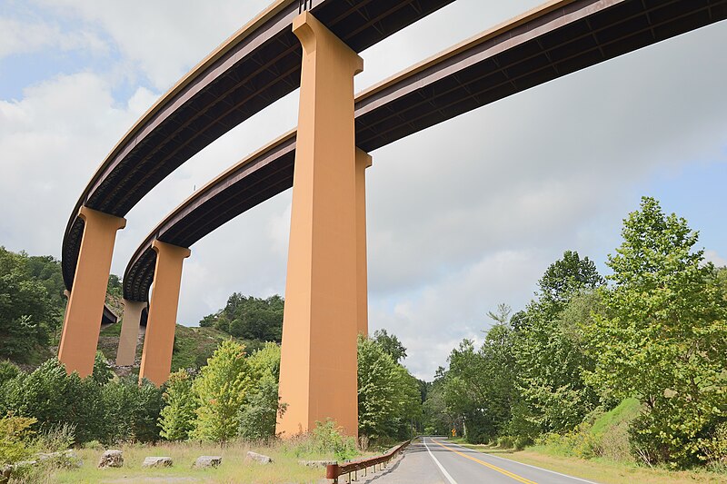 File:U.S. Route 48 Lost River McCauley Bridge 2020.jpg