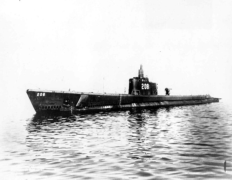 File:USS Grayback (SS 208).jpg