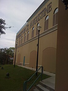 Saint Augustine Üniversitesi, JPG