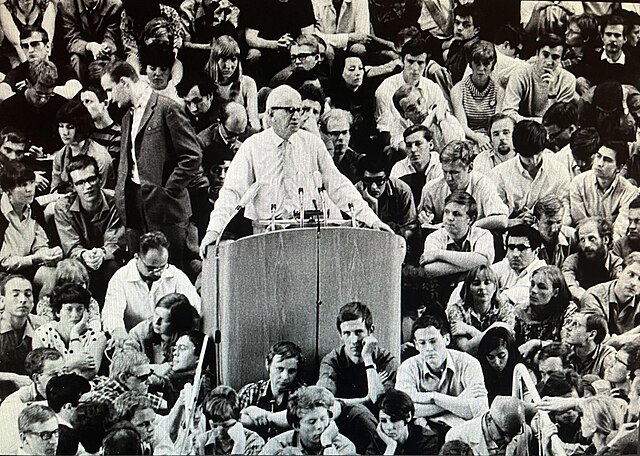 Herbert Marcuse giving a lecture in Berlin, 1967.