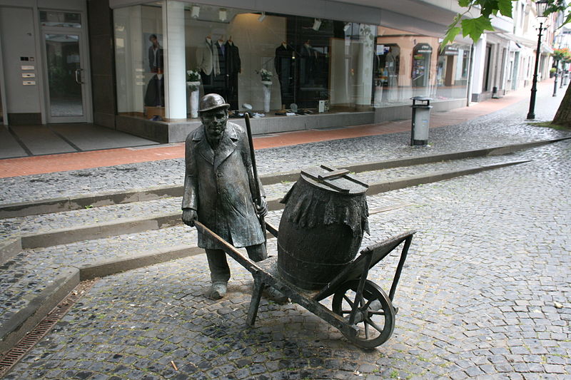 File:Viersen Dülken - Lange Straße-Blauensteinstraße - Tien Anton 01 ies.jpg