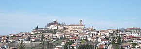 View of Castagnole delle Lanze, Italy.jpg