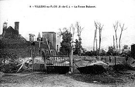 Ruines du village en 1920.