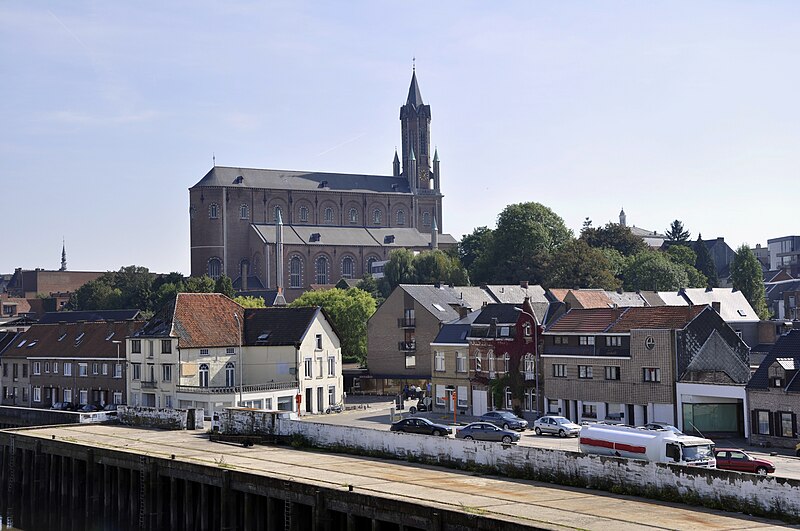 File:Wetteren Sint-Gertrudiskerk 22-09-2010 13-28-17.JPG