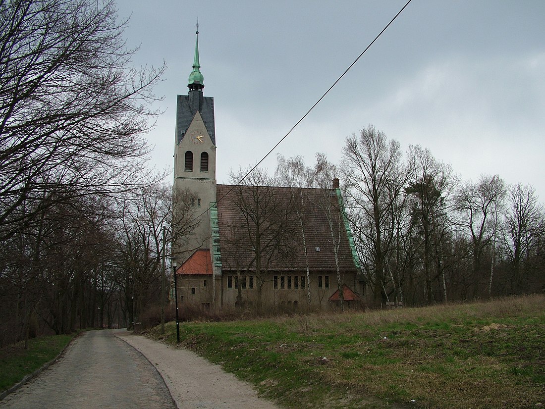 File:Wildau Kirche.jpg