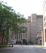 Original buildings on current site, demolished and replaced by a single new building in 2015. Womens College Hospital Toronto.jpg