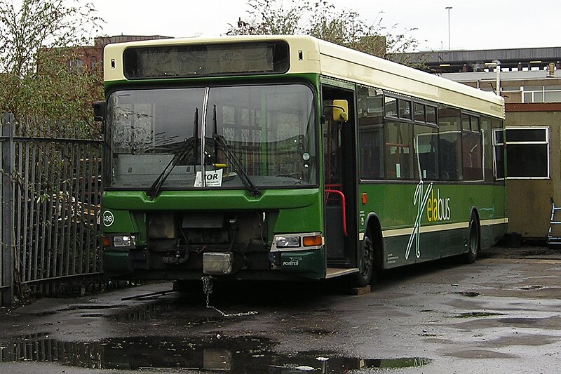 File:Xelabus R92 XNE.jpg