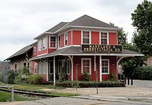 Ma and Pa depot and freight shed in York, Pennsylvania York Depot, Ma and Pa RR 2012.jpg