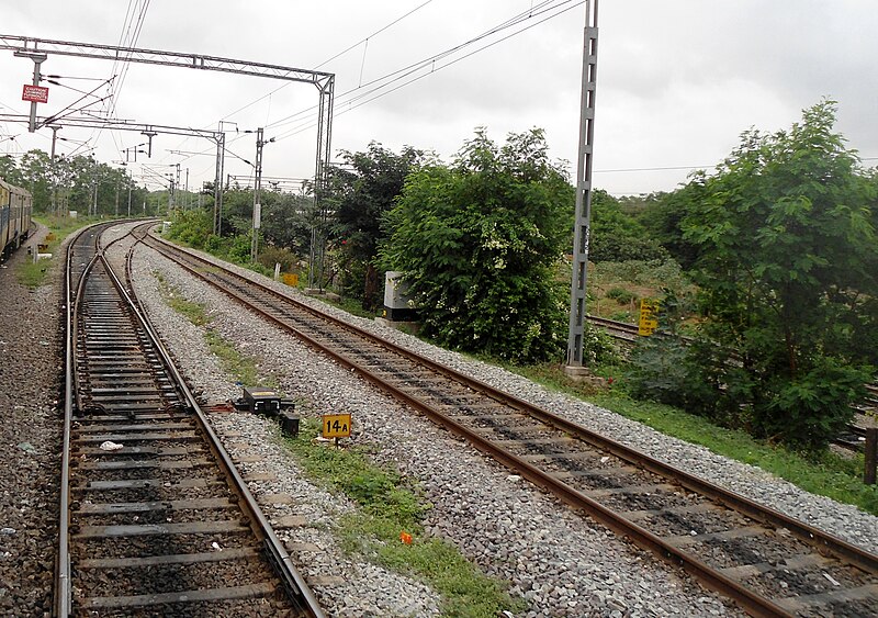 File:(SC-Nanded) Route near Secunderabad.jpg