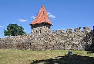 Останки средневековой стены