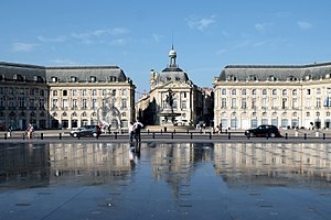 138 - Place de la Bourse et le miroir d'eau - Bordeaux.jpg