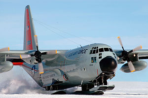 139-a Airlift Squadron - Lockheed LC-130H Heraklo 93-3300.jpg