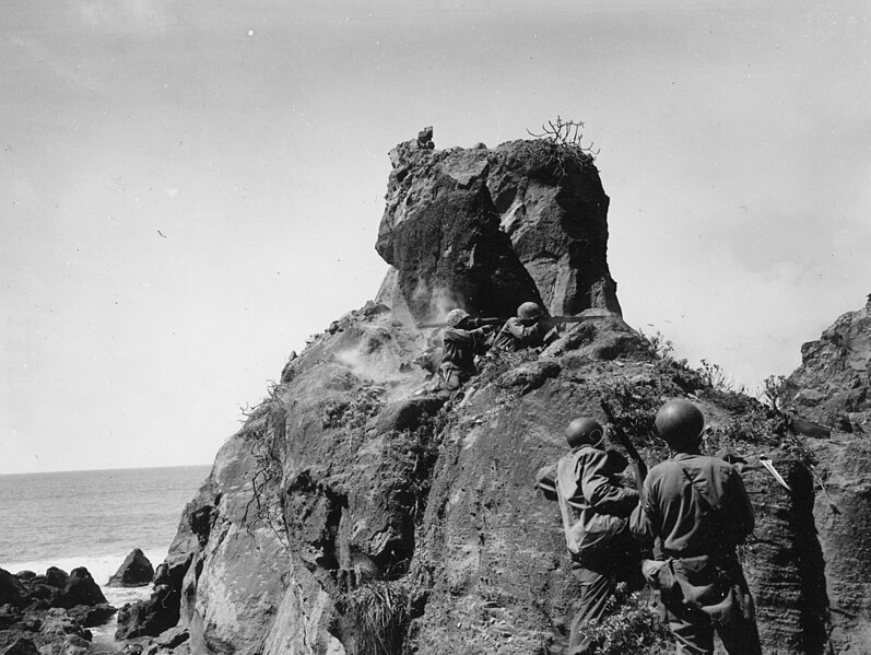 File:147th-inf-regt-in-combat-iwo-jima-bazooka-and-bar-team-040845-1-of-1.jpg