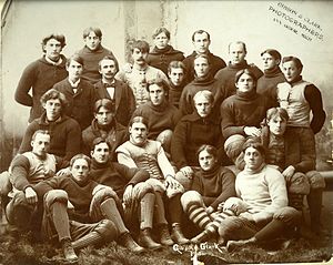 1895 Michigan fotbollslag.jpg