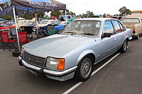Commodore SL/E sedan