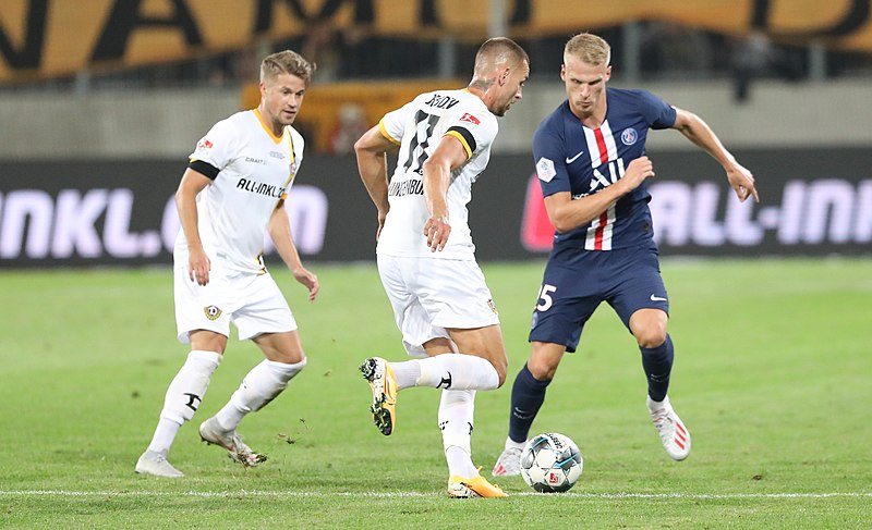 File:2019-07-17 SG Dynamo Dresden vs. Paris Saint-Germain by Sandro Halank–765.jpg