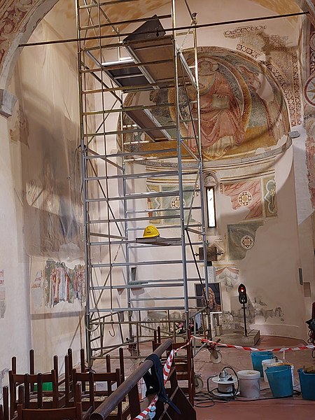 File:Abbazia di Pomposa - frescoes restauration 2022.jpg