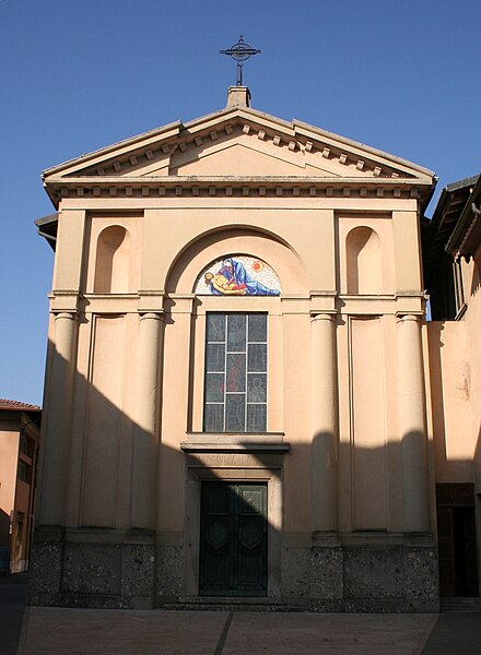 File:Arcene - Santuario della Madonna delle Lacrime - Facciata.jpg