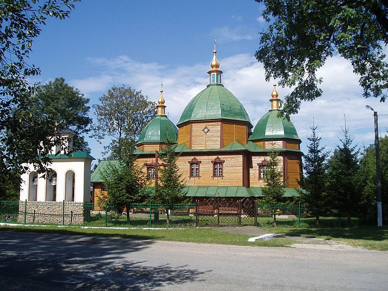 File:Ascension Church, Bortkiv (02).jpg