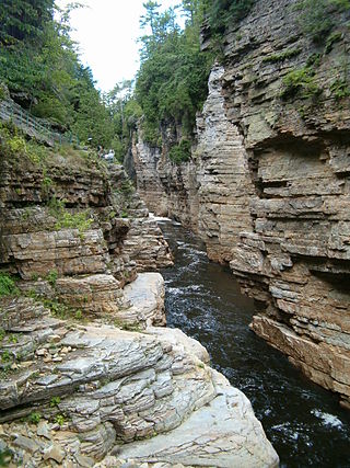 <span class="mw-page-title-main">Ausable Chasm</span> Sandstone gorge near Keeseville, NY, USA