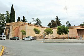 Fianco orientale.  Inizio del bastione visto dall'interno