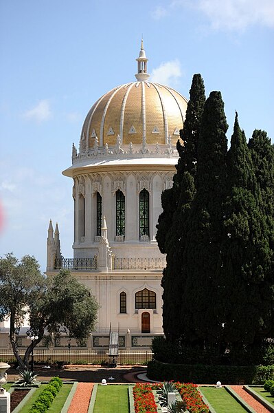 File:Baha'i gardens in Haifa 30 (6085288267).jpg