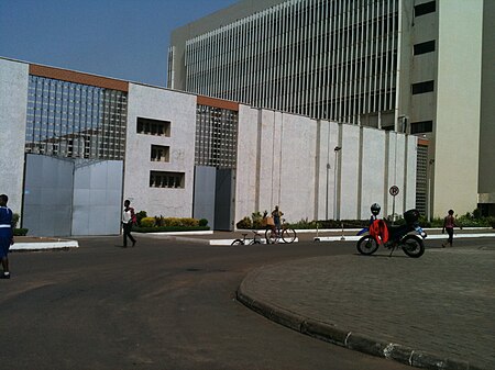 Bank of Ghana High Street.jpg