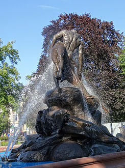 Fountain after reconstruction, 01/07/2014